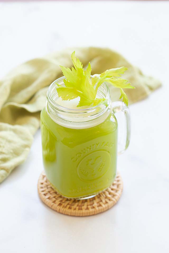 Celery juice benefits include fiber and vitamin C.